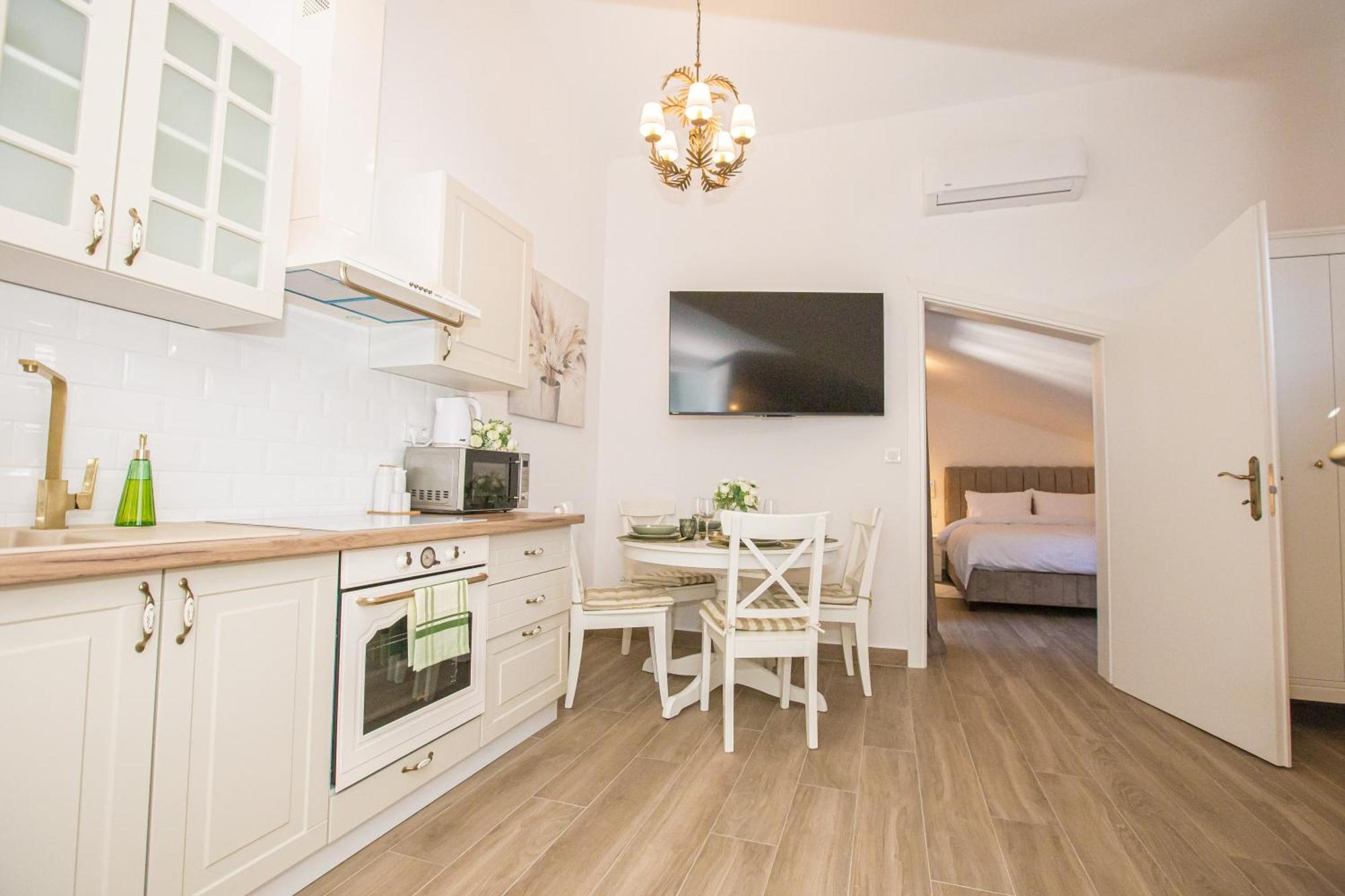 Mind And Apartment Poreč