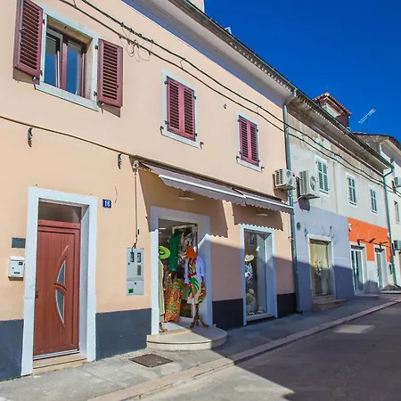 Mind Apartment And Rooms Poreč Exterior foto